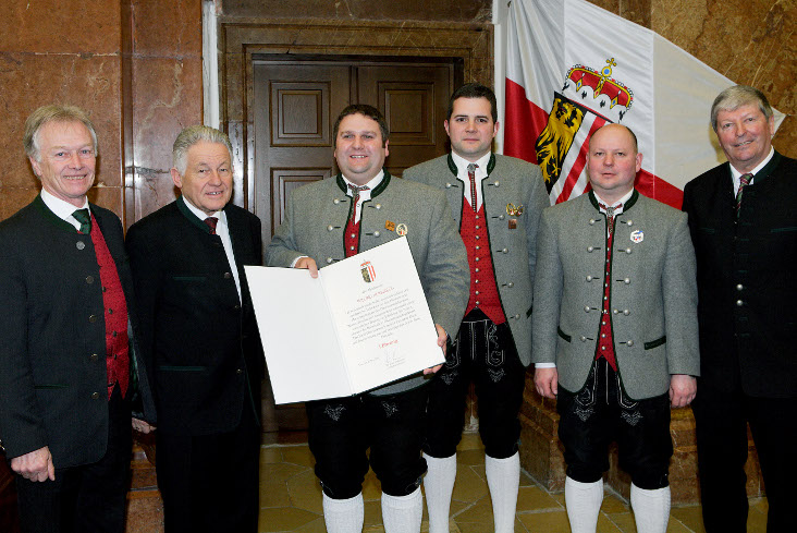 Ehrung durch Landeshauptmann Josef Pühringer